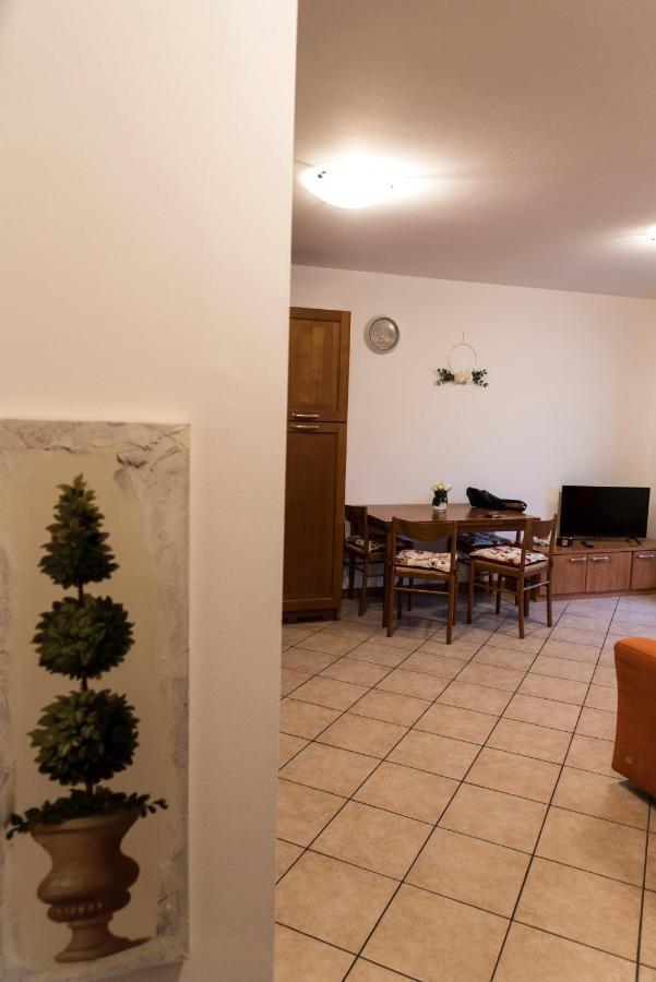 Cinzia's Guest House Rivignano Esterno foto